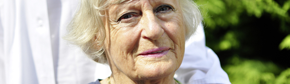 Frauportraitpflege_960x280.home_horizontal